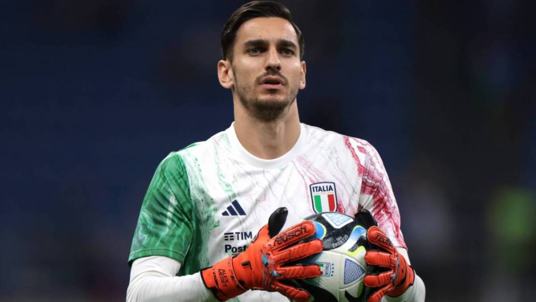 Fernando Muslera dönemi sona eriyor! Galatasaray dünyaca ünlü kaleci ile anlaştı. Efsane isim o tarihte imzayı atacak 4